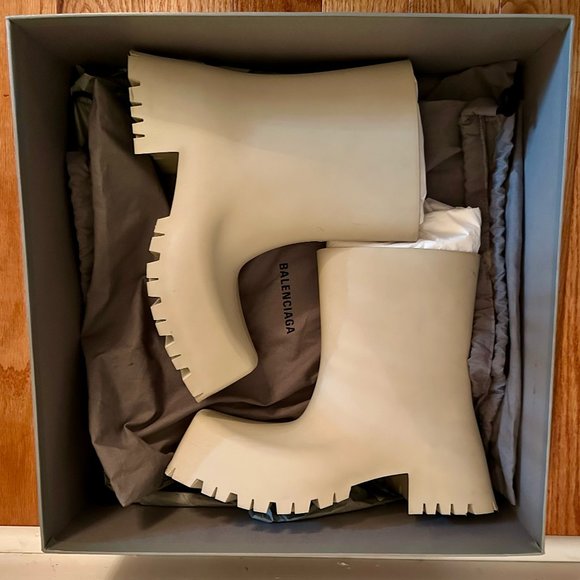 Balenciaga Trooper Boots